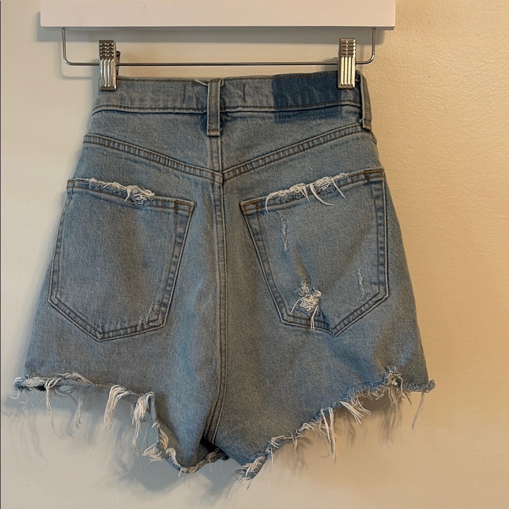 Abercrombie ultra high rise distressed jean mom short